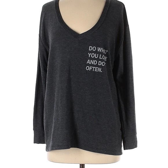 good hYOUman V-Neck - Picture 5 of 5